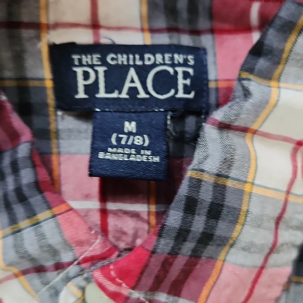 Old Navy Boys Plaid Button Down Dress Shirt- 7/8 Medium. RED white gray